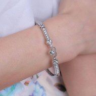 New Women's Crystal Rhinestone Heart Bangle Silver Plated Bracelet Jewelry Gift N4