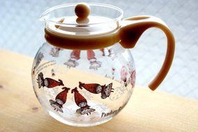 Shinzi Katoh Rg-21291 Pandora Red Hood Jumping Teapot Clear Glass