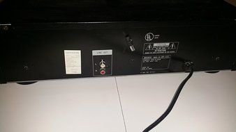 Sony 5 Disc Compact Disc Cd Player Changer Cdp-c211 N2