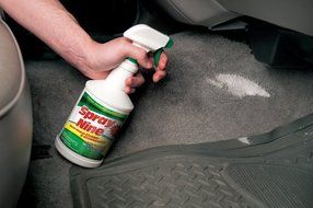 Spray Nine 26832 Heavy Duty Cleaner/Degreaser and Disinfectant, 32 oz. N3