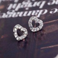 1 Pair Elegant Women Lady Heart Crystal Rhinestone Silver Ear Stud Earrings New N3