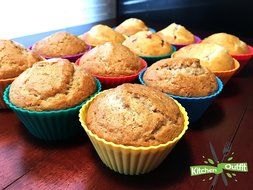 12 Pack of Reusable Silicone Baking Cups / Cupcake Liners From Kitchen Outfit