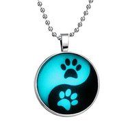Lovely Animal Paw Glow in the Dark Xmas Necklace Pendant Jewelry Party New