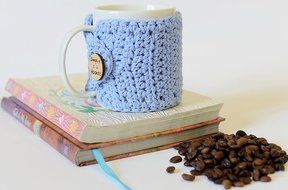 Cozy Coffee Mug - Crochet Coffee Mug Hug - Coffee Mug Cover N2