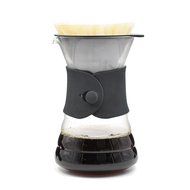 Hario V60 Drip Decanter Sold Together with Two Extra Sets of Hario Paper Filters (Total of 210 Filters)