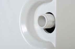 Haier DM32M Dehumidifier, 32 Pint N7