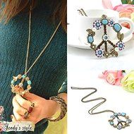 Vintage Nostalgic Retro Antiqued Bronze Peace Sign Pendant Necklace Long Chain N4