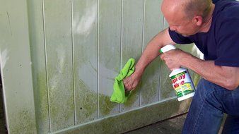 Spray Nine 26832 Heavy Duty Cleaner/Degreaser and Disinfectant, 32 oz. N8