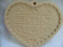 Pampered Chef 1996 Gardens of the Heart Cookie Mold