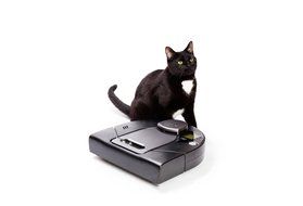 Neato XV Signature Pro Pet &amp; Allergy Robot Vacuum Cleaner N2
