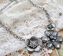 Fashion Women Bib Vintage Crystal Long Chain Pendant Statement Necklace Jewelry N4