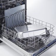 Calphalon 1833931 AccuCore Stainless Steel Roaster with Rack, 16-Inch N2