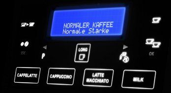 DeLonghi ESAM6700 Gran Dama Avant Touch-Screen Super-Automatic Espresso Machine N2