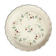 Pfaltzgraff Winterberry Baker Pie Dish, 11-Inch