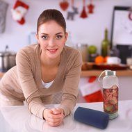 Hot or Cold Glass Tea Tumbler Bottle &ndash; Borosilicate Glass Tea Mug &ndash; Glass Water Bottle with Flavor Dispenser Cup... N2