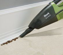 Shark Cordless Pet Perfect II Hand Vac (SV780) N7