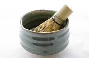 Mojo Matcha 6 pc Whisk and Double Walled Glass Bowl Accessories Set with Premium Ceremonial Grade (Glass)