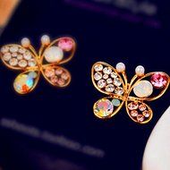 1 Pair Women Fashion Cute Crystal Rhinestone Hollow Butterfly Ear Stud Earrings N4