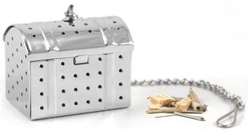 Stainless Steel Treasure Chest Infuser with Caddy