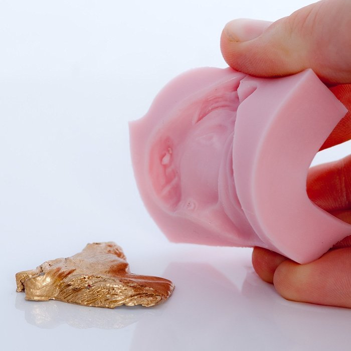 Horse Head Silicone Mold Make Your Own Western Chocolate, Fondant, Candy, Mints, Resin, Clay. Mold creates a small... N2