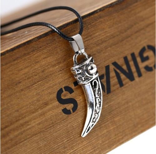 Punk Stainless Steel Men Domineering Wolf Tooth Shape Pendant Necklace Jewelry N5