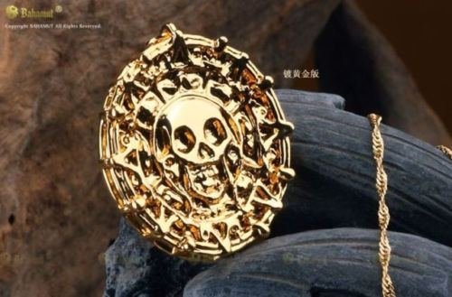 Pirates of The Caribbean Aztec Coin Medallion Skull Charms Necklace Pendant Gift N3