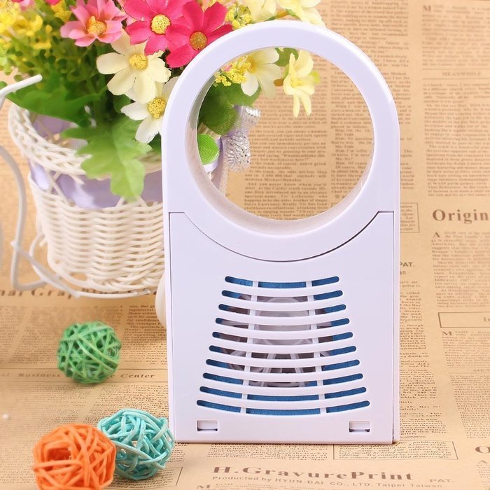 Fashion Beautiful USB Mini No Leaf Fan Bladeless Refrigeration Desktop Portable Air Conditioner 2 Colors (Green) N13