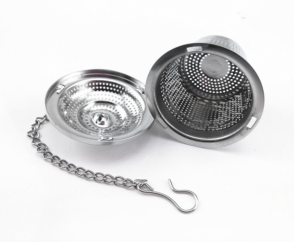 yueton 2pcs Stainless Steel Loose Leaf Tea Fine Mesh Infuser Strainer with Extended Chain N2