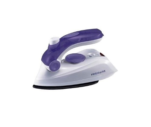 Frigidaire FD1151 Dual Voltage Dry Steam Travel Iron, 100 to 240-volt
