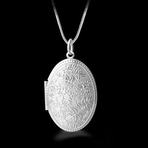 Stunning Silver Plated Carving Locket Pendant Chain Choker Necklace Jewelry N3