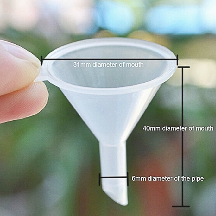 Toyofmine 10Pcs Small Plastic Mini Funnels For Filling Perfume Diffuser Bottle Liquid Oil