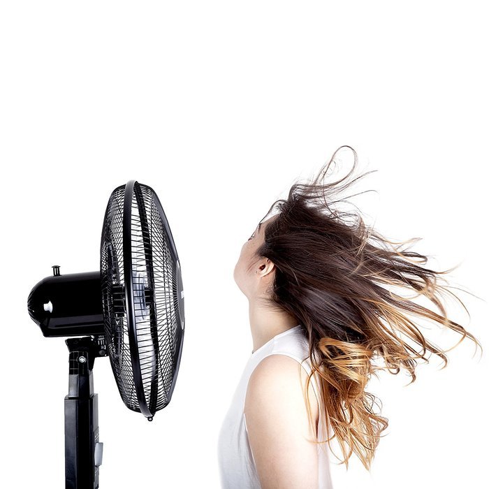 Duronic FN40 White 16 inch Oscillating Pedestal (Stand) Fan with weighted round base N6