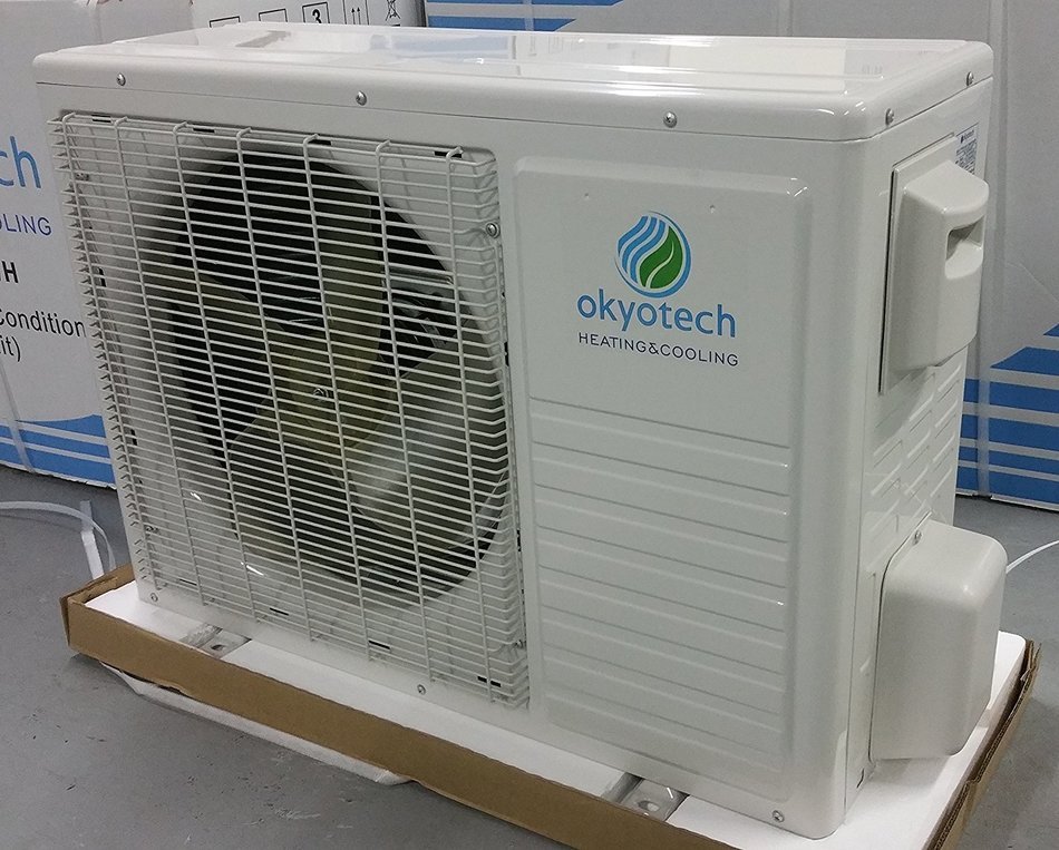 18,000 BTU 1.5 TON 14 SEER Ductless Mini Split Air Conditioner with Full Installation Set N10