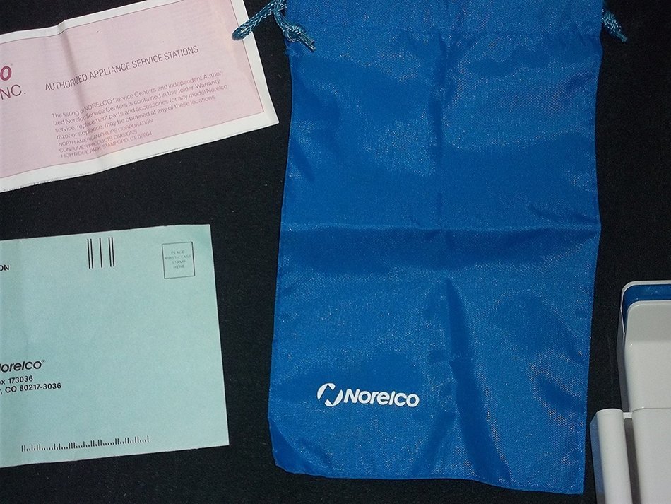 Norelco Steamer/Wrinkle Remover N3