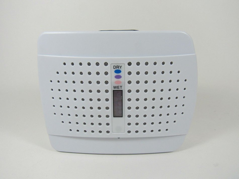 Renewable Wireless Mini Dehumidifer