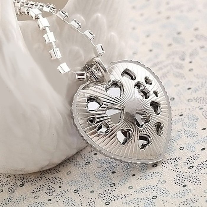 My Titanic Necklace, Heart of the Ocean Necklace from the Movie Titanic, Alloy Silver and Swarovski N4