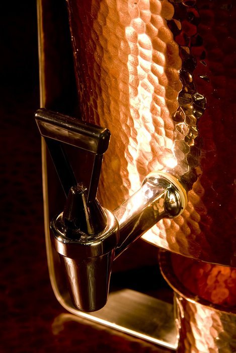 Sertodo Arcadia Beverage Urn, 13 Quart Capacity, Hammered Copper