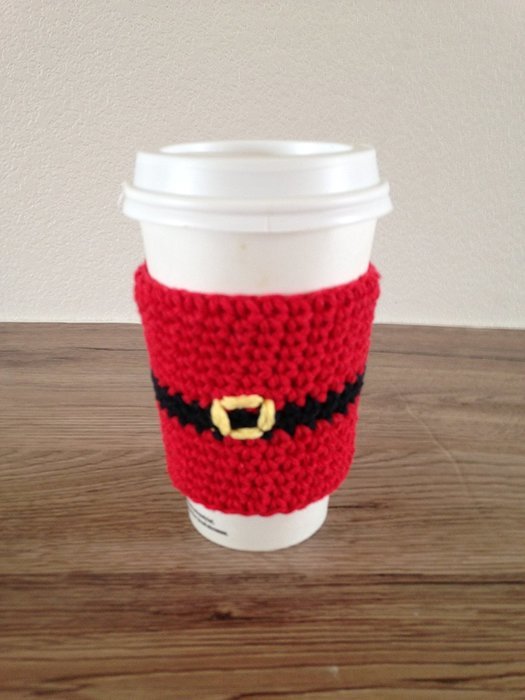Crochet cup cozy, coffee cup sleeve, reusable coffee sleeve, coffee cup cozy in red, Santa