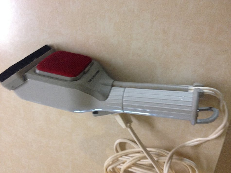 Sunbeam Steam Valet Handheld Mini Steamer N5
