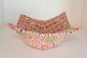 Microwave Bowl Cozies // Reversible Set of 3 // 1 Small Bowl Cozy // 1 Medium Bowl Cozy // 1 Dinner Plate // Pear... N3
