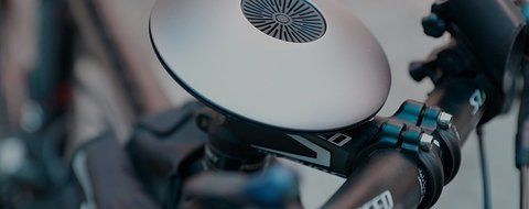 Mars by Crazybaby &ndash; World&rsquo;s Only Auto Levitating Speaker with Subwoofer, Black N7