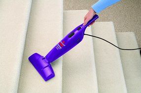 BISSELL 3106-Q Featherweight Lightweight Vacuum N11