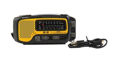 Kaito KA350GN Voyager Trek Solar/Crank AM/FM/SW NOAA Weather Radio with 5-LED Flashlight, Green N5
