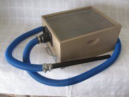 Colorado Bee Vac N8