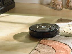 iRobot Roomba 650 Robotic Vacuum Cleaner N3