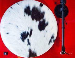 Music Hall Mooo Mat Real Cowhide Turntable Mat (Cowhide) N2