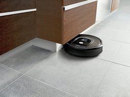 iRobot Roomba 980 Vacuum Cleaning Robot + 2 Dual Mode Virtual Wall Barriers (With Batteries) + Extra Side Brush... N6