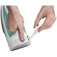 Hamilton Beach Retractable Cord Iron, 14212, Durable stainless steel soleplate for smooth glide over fabrics N4