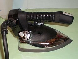 CONSEW INDUSTRIAL GRAVITY FEED IRON SET MODEL # CES-94A N6