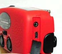 topAlert HY-88WB Emergency Dynamo Solar Self Powered AM/FM/WB(NOAA) Radio w/ LED Flashlight, Cell Phone Charger... N6